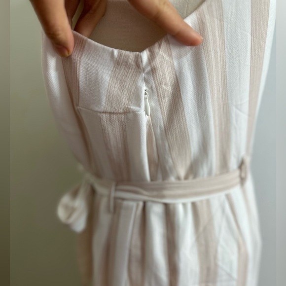 Showpo Selftie Jumpsuit - Picture 5 of 10